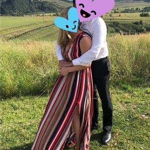 Like new colorful dress, perfect for a summer wedding!